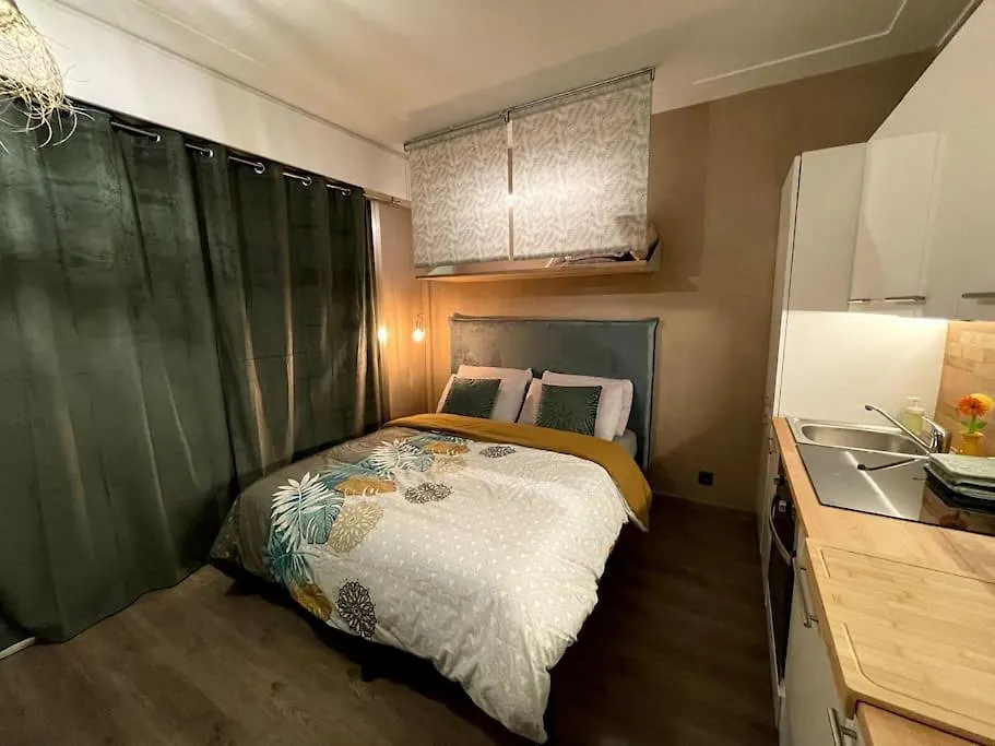La Room: Seaside Apartment + Terrace + Parking Menton 0*,